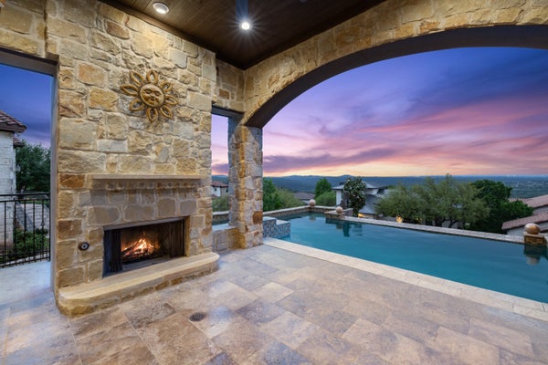 Curated Magazine - Compass Luxury Homes